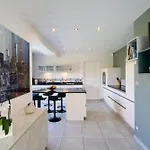 Villa La Familiale - Maison 8 Pers Jardin - Lille *