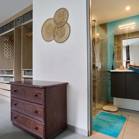 La Familiale - Les Demeures D 'adrien