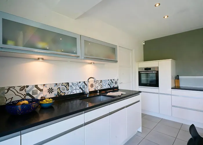 La Familiale - Les Demeures D 'adrien *