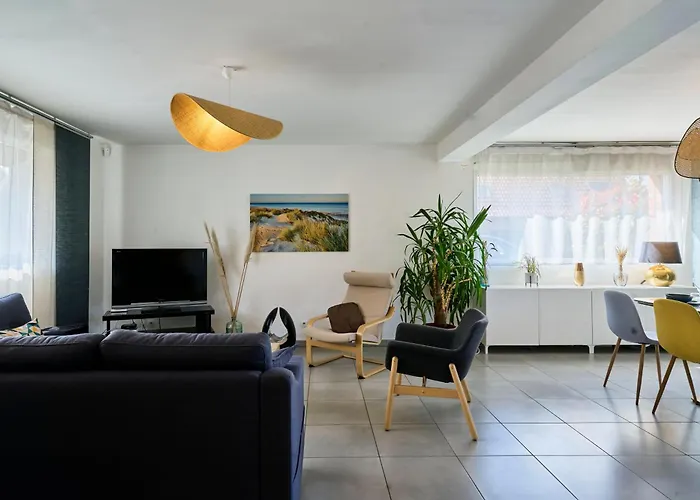 La Familial - Maison 8 Pers Jardin - Lille * Santes