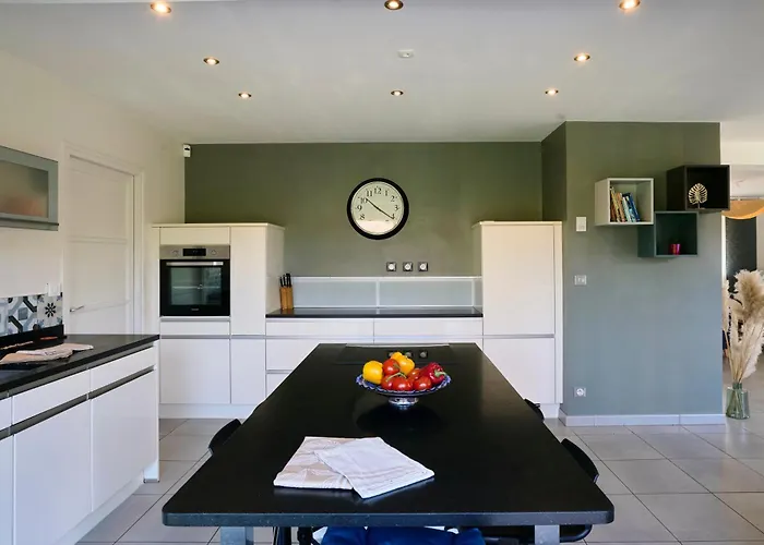 Villa La Familiale - Les Demeures D 'adrien Santes